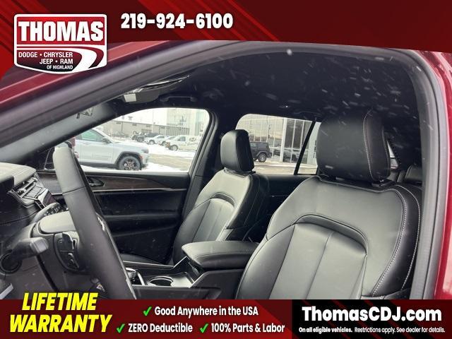 new 2025 Jeep Grand Cherokee car, priced at $45,345