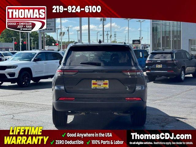new 2025 Jeep Grand Cherokee car, priced at $46,901