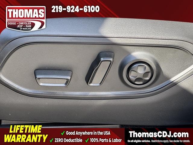 new 2025 Jeep Grand Cherokee car, priced at $44,901