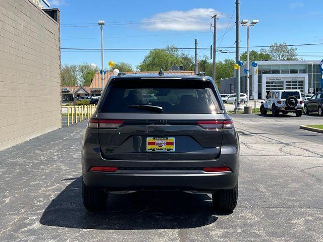 new 2026 Jeep Grand Cherokee car, priced at $45,972