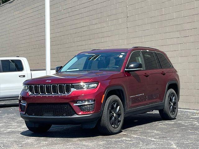 used 2023 Jeep Grand Cherokee car, priced at $34,637