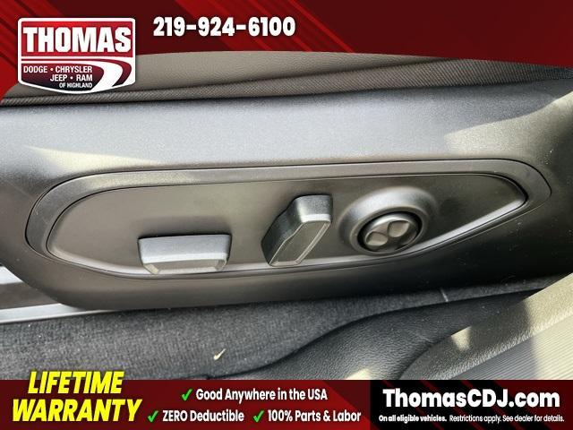 new 2025 Jeep Grand Cherokee car, priced at $43,820