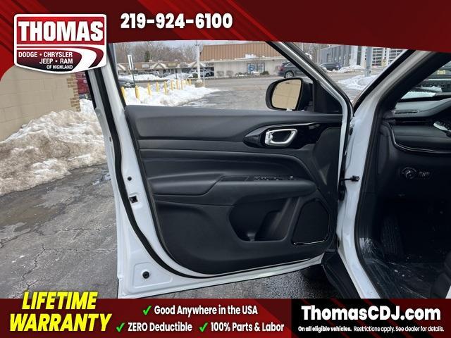 new 2026 Jeep Compass car, priced at $33,298