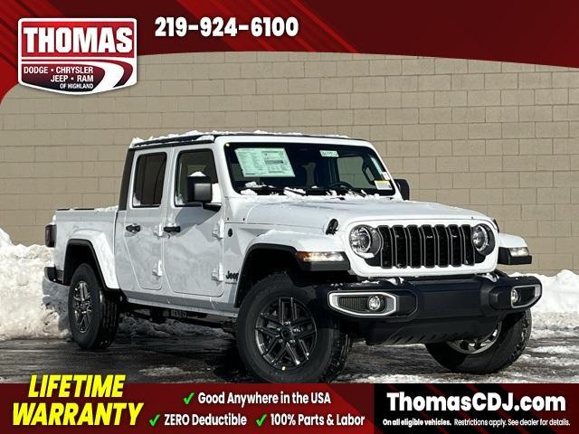 new 2026 Jeep Gladiator car, priced at $45,975