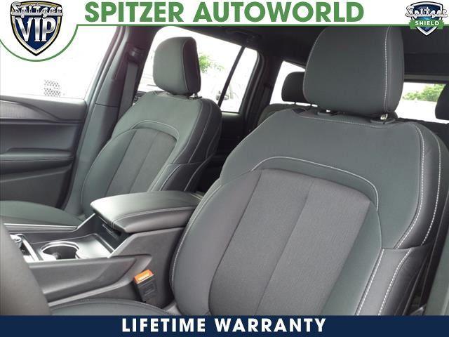 new 2025 Jeep Grand Cherokee car, priced at $35,425