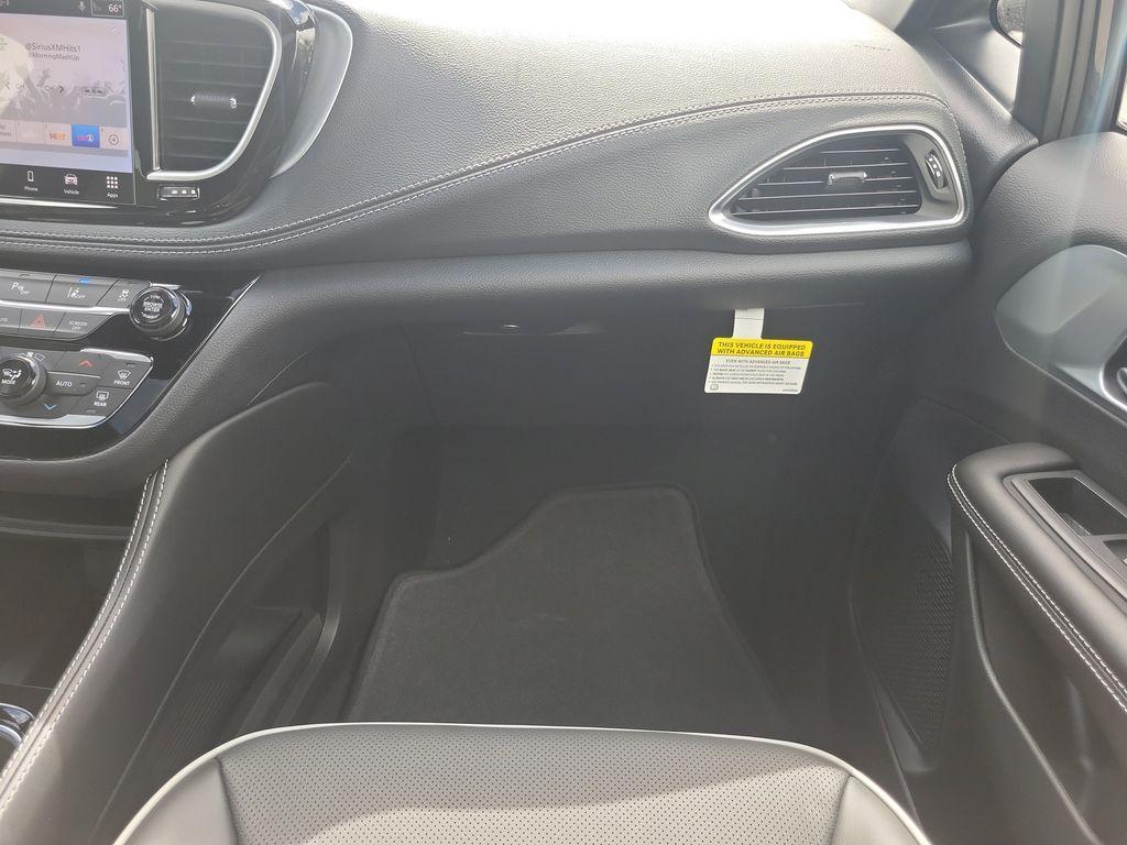 new 2026 Chrysler Pacifica car, priced at $47,971