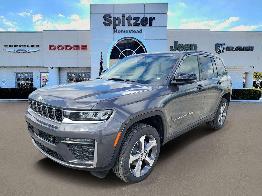 new 2026 Jeep Grand Cherokee car, priced at $46,181