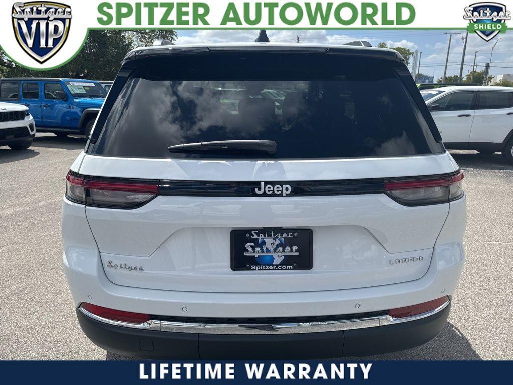 new 2025 Jeep Grand Cherokee car, priced at $29,179