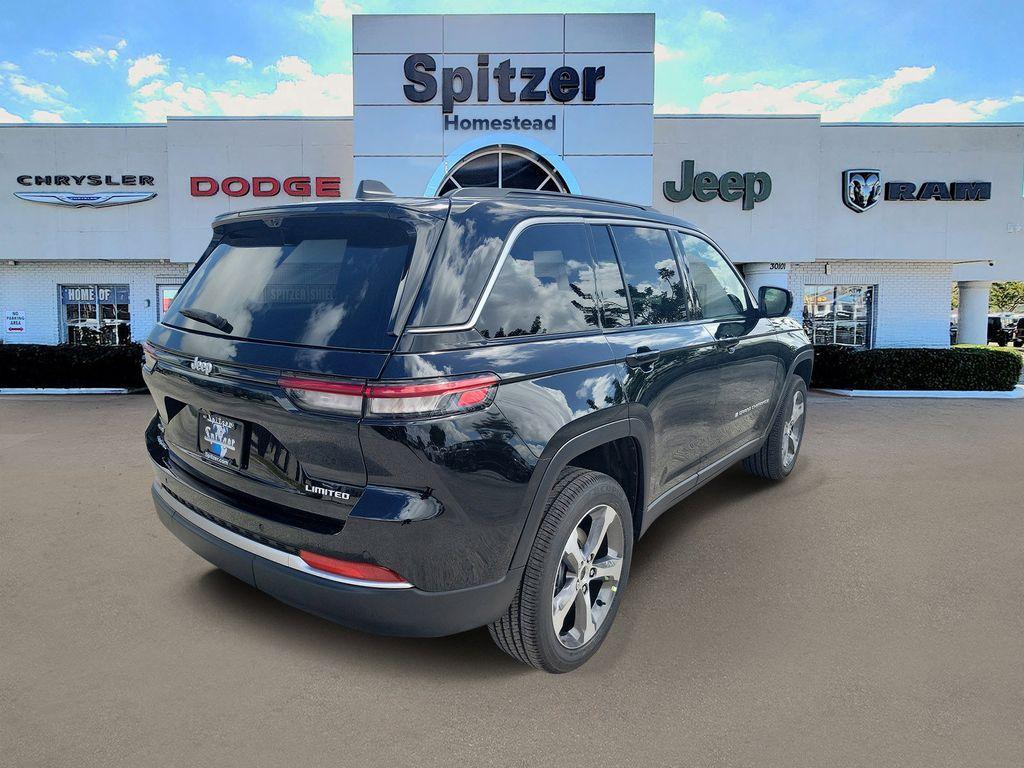 new 2026 Jeep Grand Cherokee car, priced at $46,181