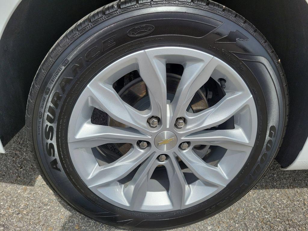 used 2025 Chevrolet Malibu car, priced at $18,873