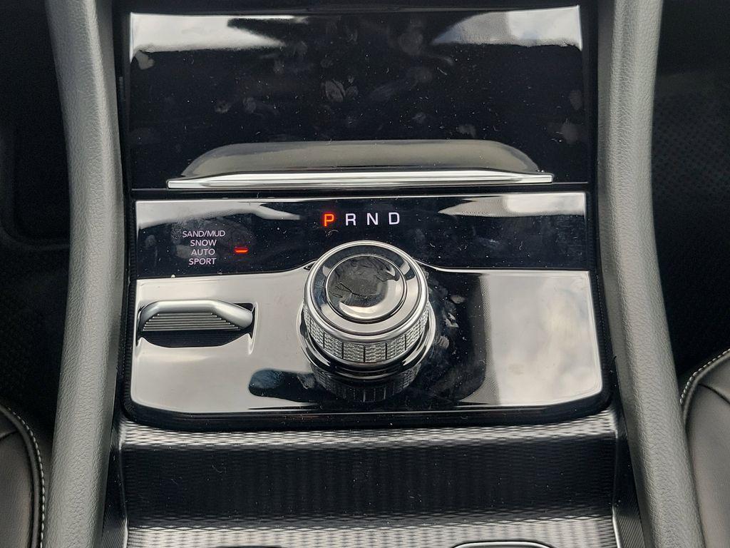 new 2026 Jeep Grand Cherokee L car, priced at $46,152