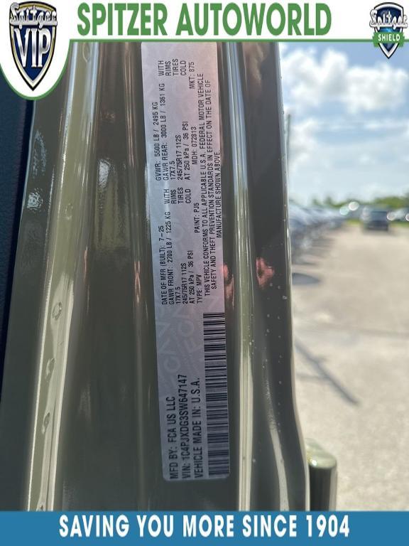 new 2025 Jeep Wrangler car, priced at $42,977