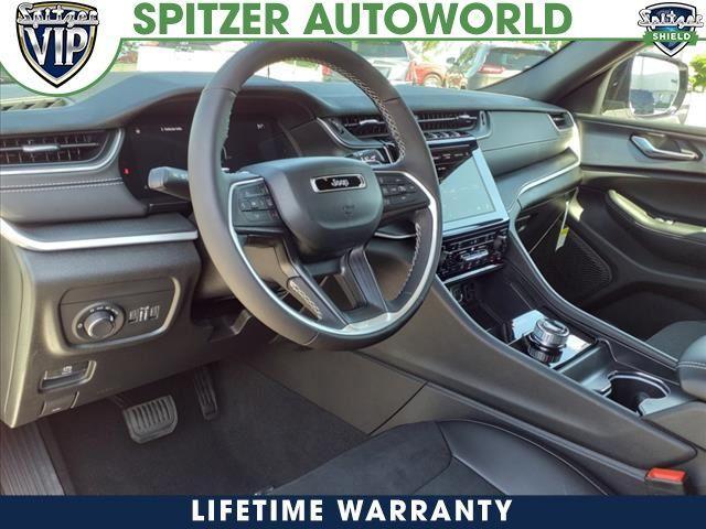 new 2024 Jeep Grand Cherokee L car, priced at $37,895