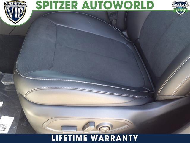 new 2024 Jeep Grand Cherokee L car, priced at $37,895