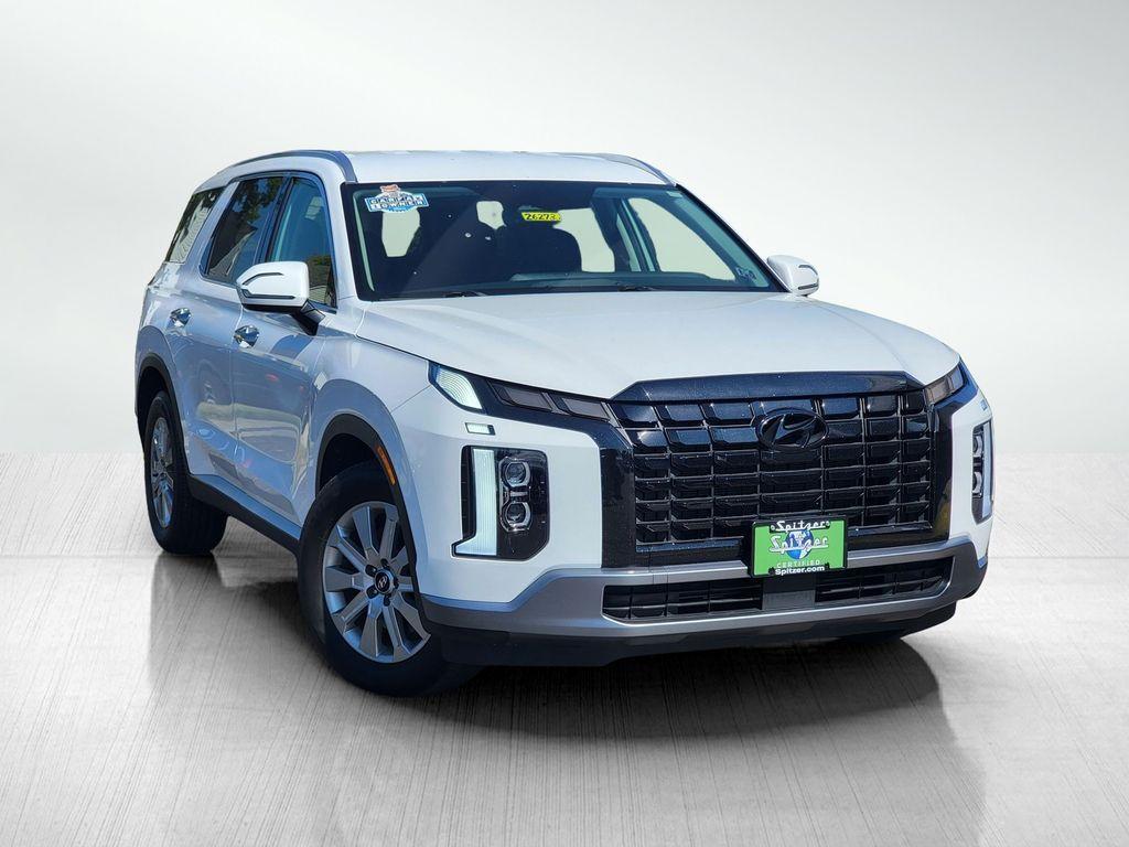 used 2024 Hyundai Palisade car, priced at $31,311
