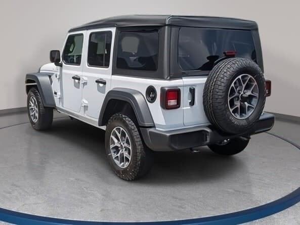 new 2025 Jeep Wrangler car, priced at $39,443