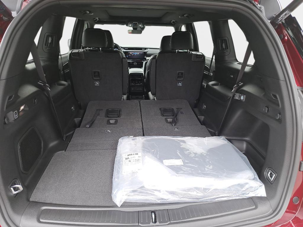 new 2026 Jeep Grand Cherokee L car, priced at $48,072