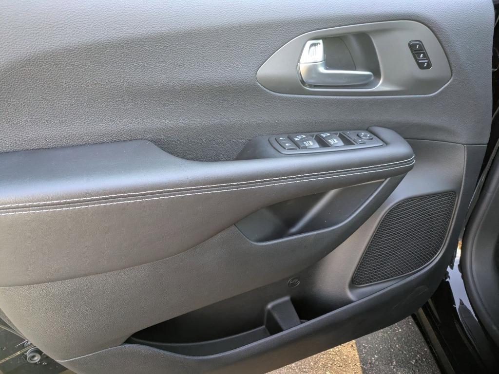 new 2026 Chrysler Pacifica car, priced at $47,495