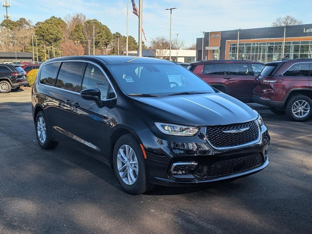 new 2026 Chrysler Pacifica car, priced at $47,495