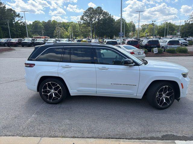 used 2022 Jeep Grand Cherokee car, priced at $37,695