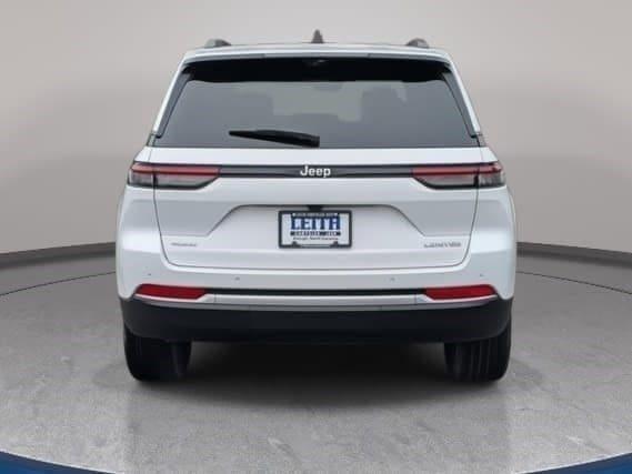 new 2026 Jeep Grand Cherokee car, priced at $47,062