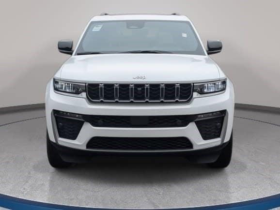 new 2026 Jeep Grand Cherokee car, priced at $47,062