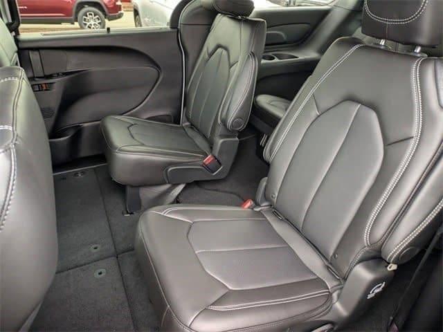 new 2026 Chrysler Pacifica car, priced at $39,682