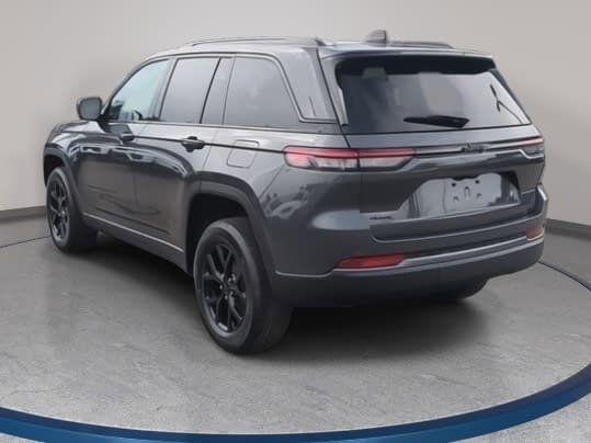 new 2026 Jeep Grand Cherokee car, priced at $48,750