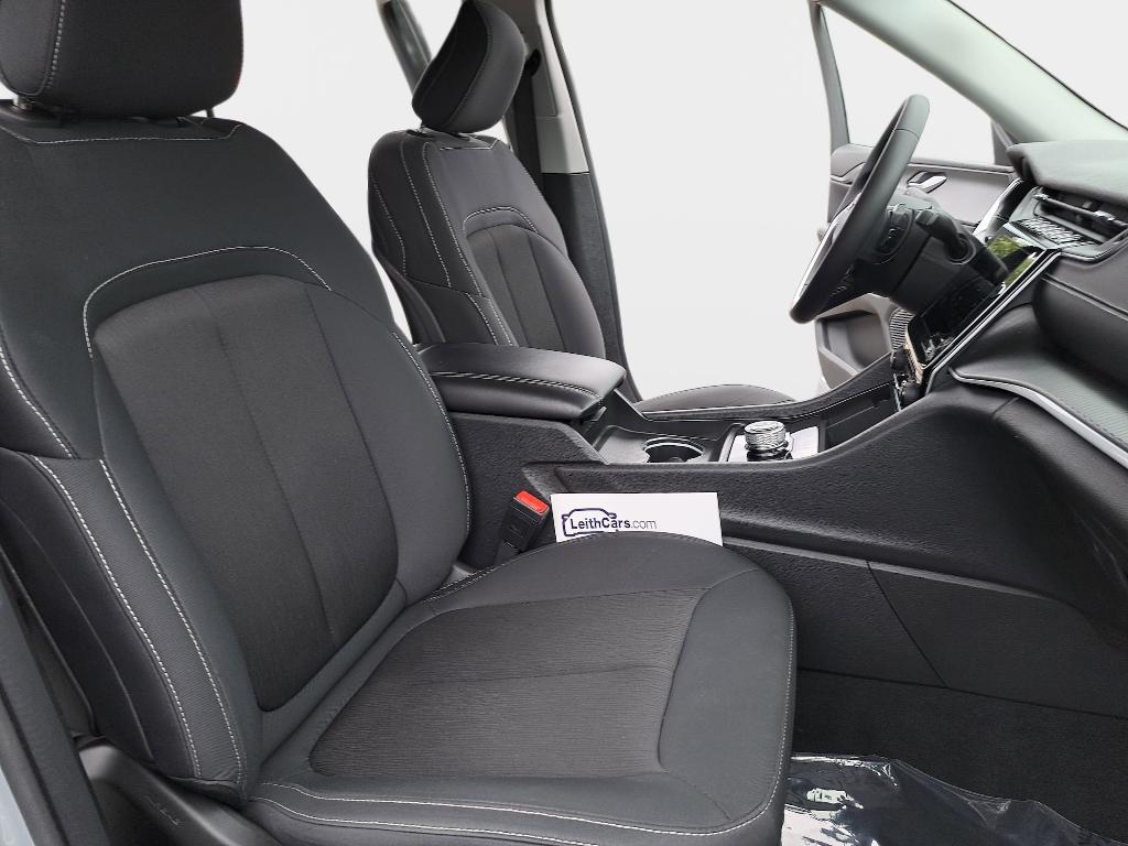 used 2023 Jeep Grand Cherokee car, priced at $27,695