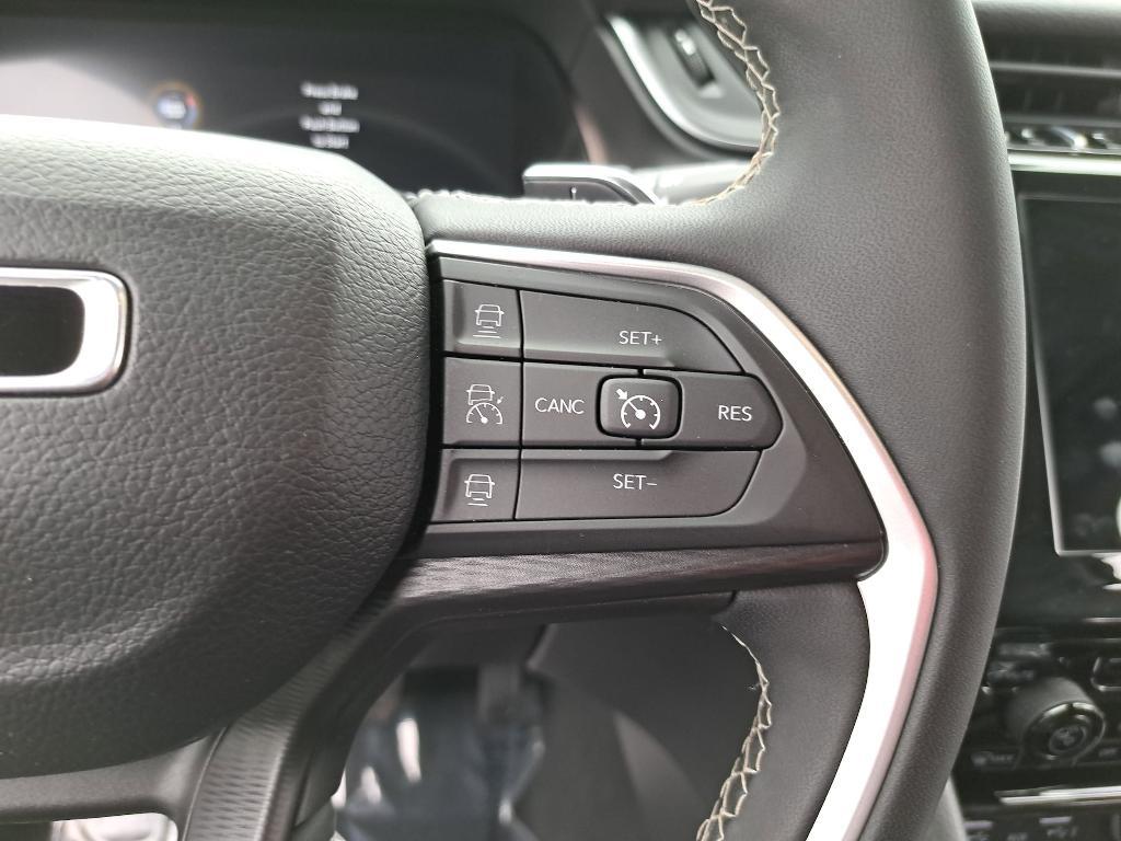 used 2023 Jeep Grand Cherokee car, priced at $27,695