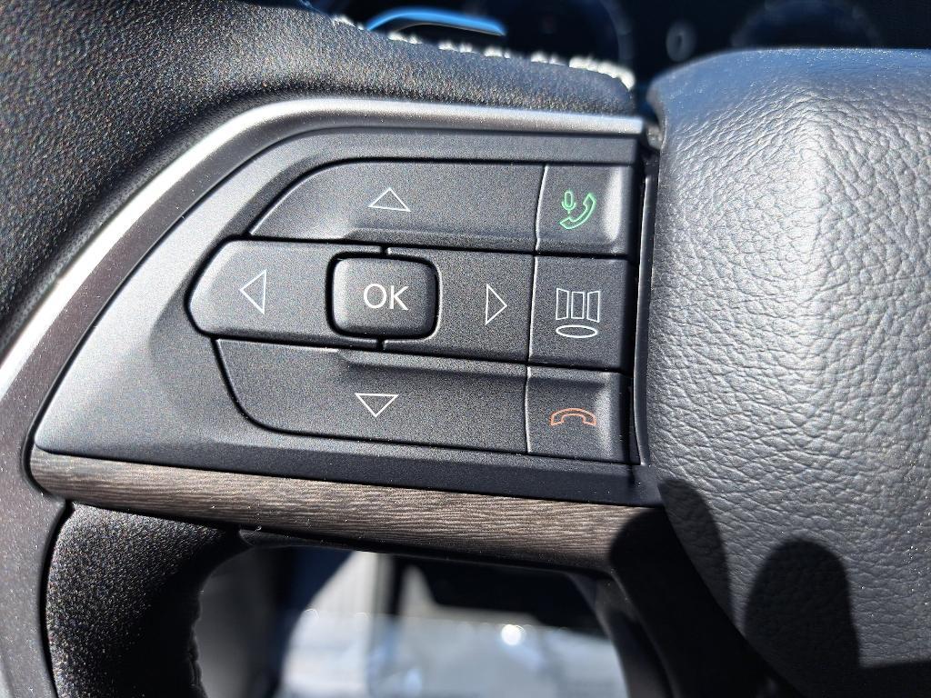 new 2026 Jeep Grand Cherokee car, priced at $44,078