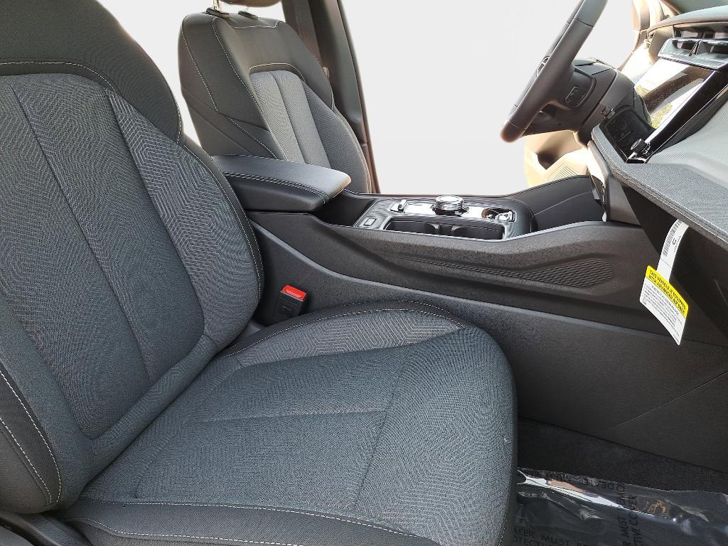 new 2026 Jeep Cherokee car, priced at $40,513
