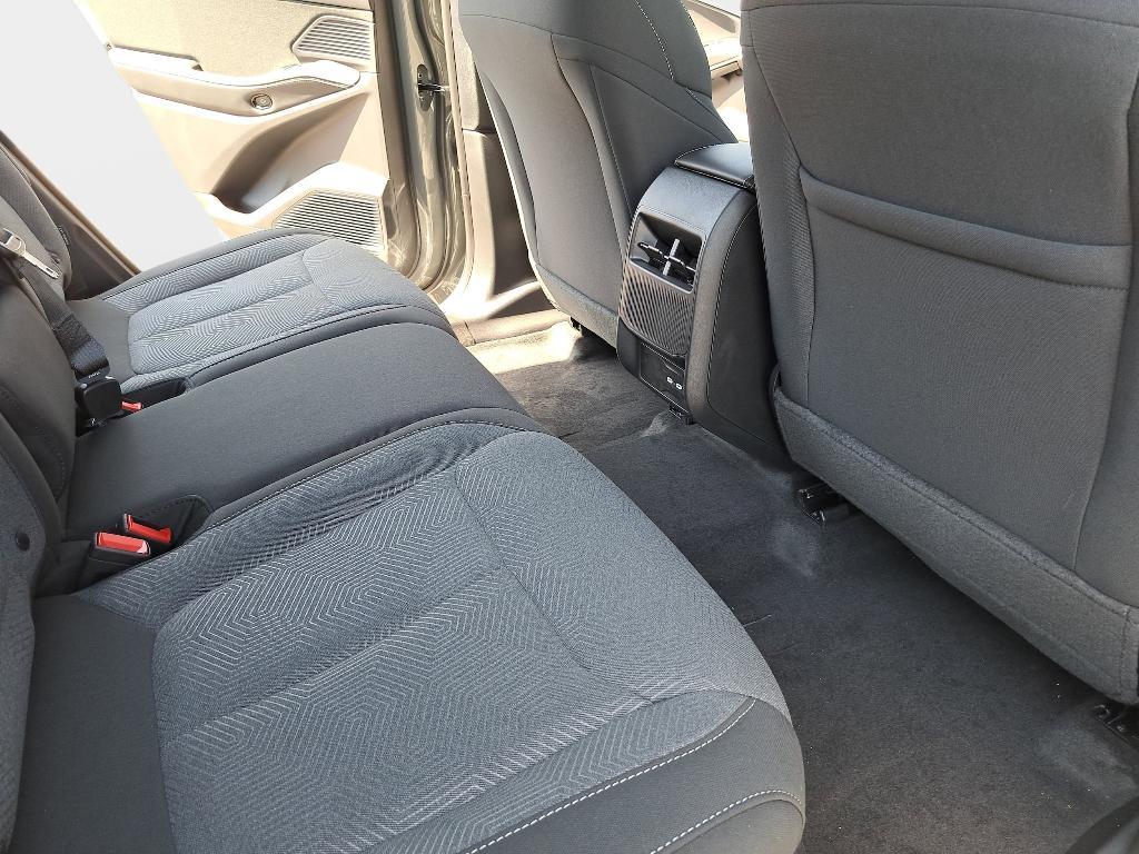 new 2026 Jeep Cherokee car, priced at $40,513