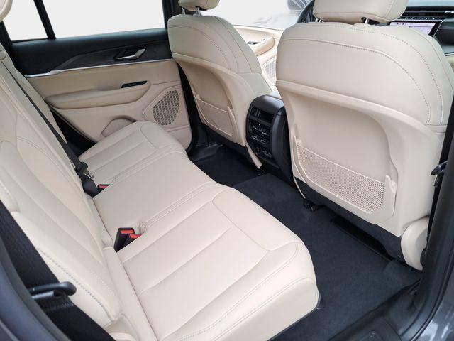 used 2025 Jeep Grand Cherokee car, priced at $40,393
