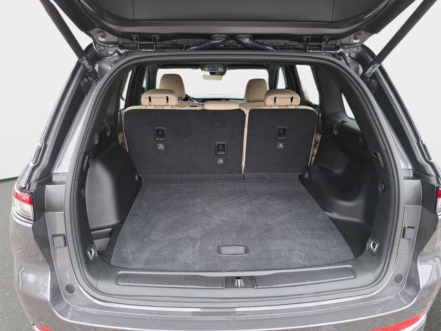 used 2025 Jeep Grand Cherokee car, priced at $40,393