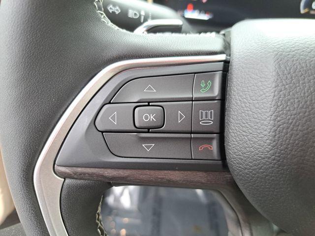 used 2025 Jeep Grand Cherokee car, priced at $40,393