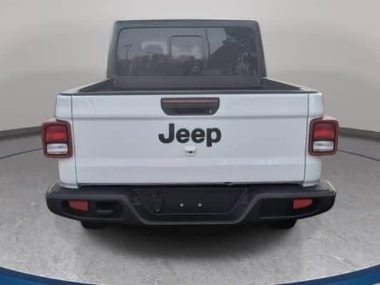 new 2026 Jeep Gladiator car, priced at $43,359