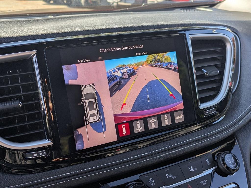 new 2026 Chrysler Pacifica car, priced at $47,785