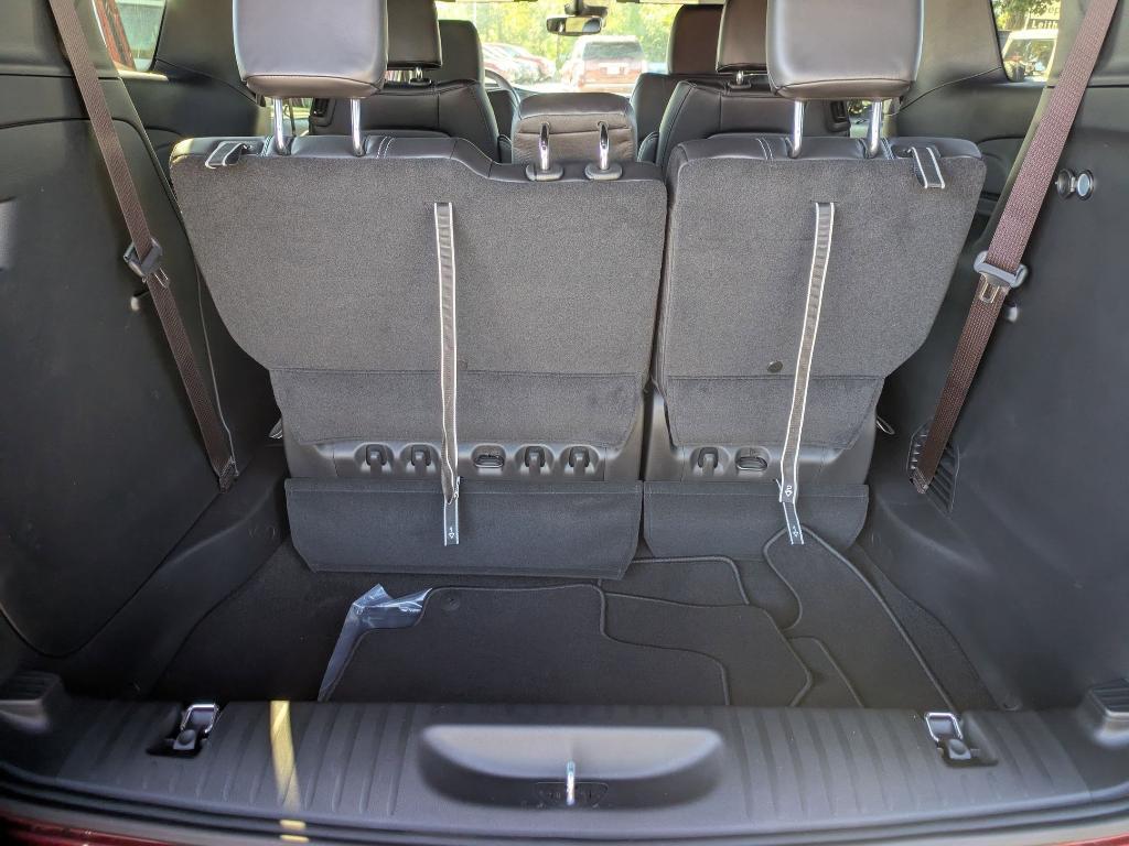 new 2026 Chrysler Pacifica car, priced at $47,785