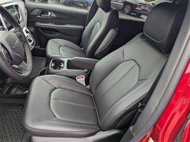 new 2026 Chrysler Pacifica car, priced at $45,875