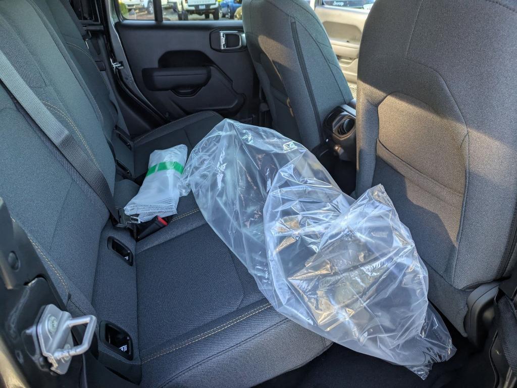 new 2026 Jeep Gladiator car, priced at $47,555