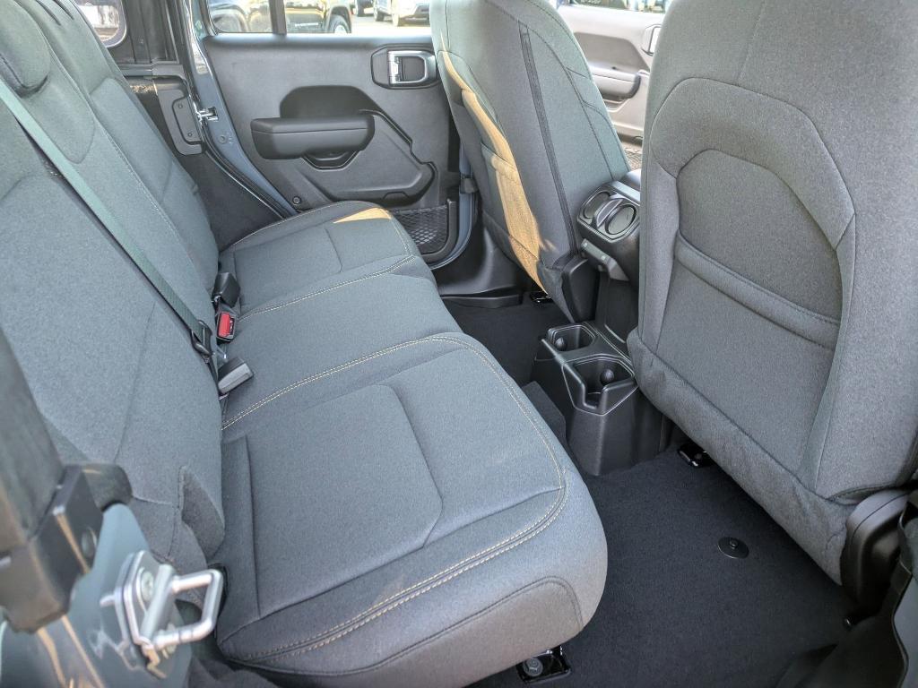 new 2026 Jeep Wrangler car, priced at $43,585