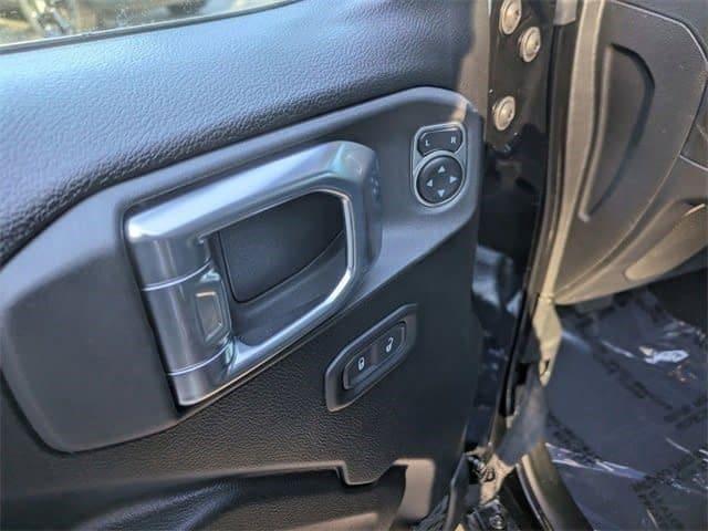 new 2026 Jeep Wrangler car, priced at $44,075