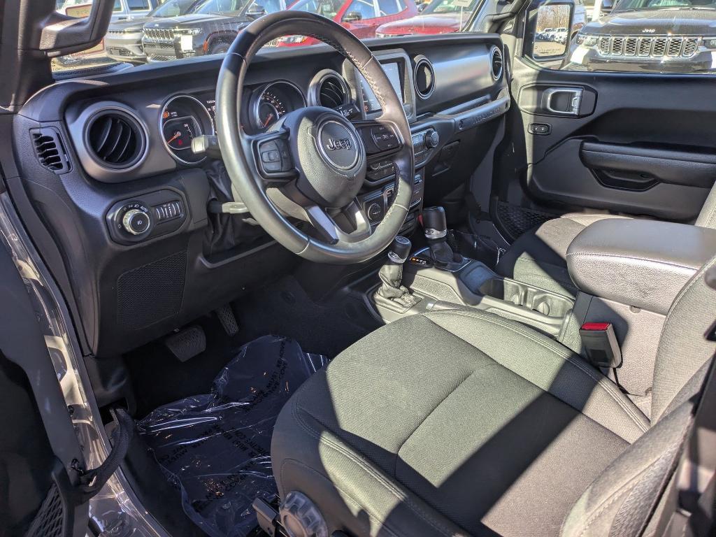used 2022 Jeep Wrangler car, priced at $25,695