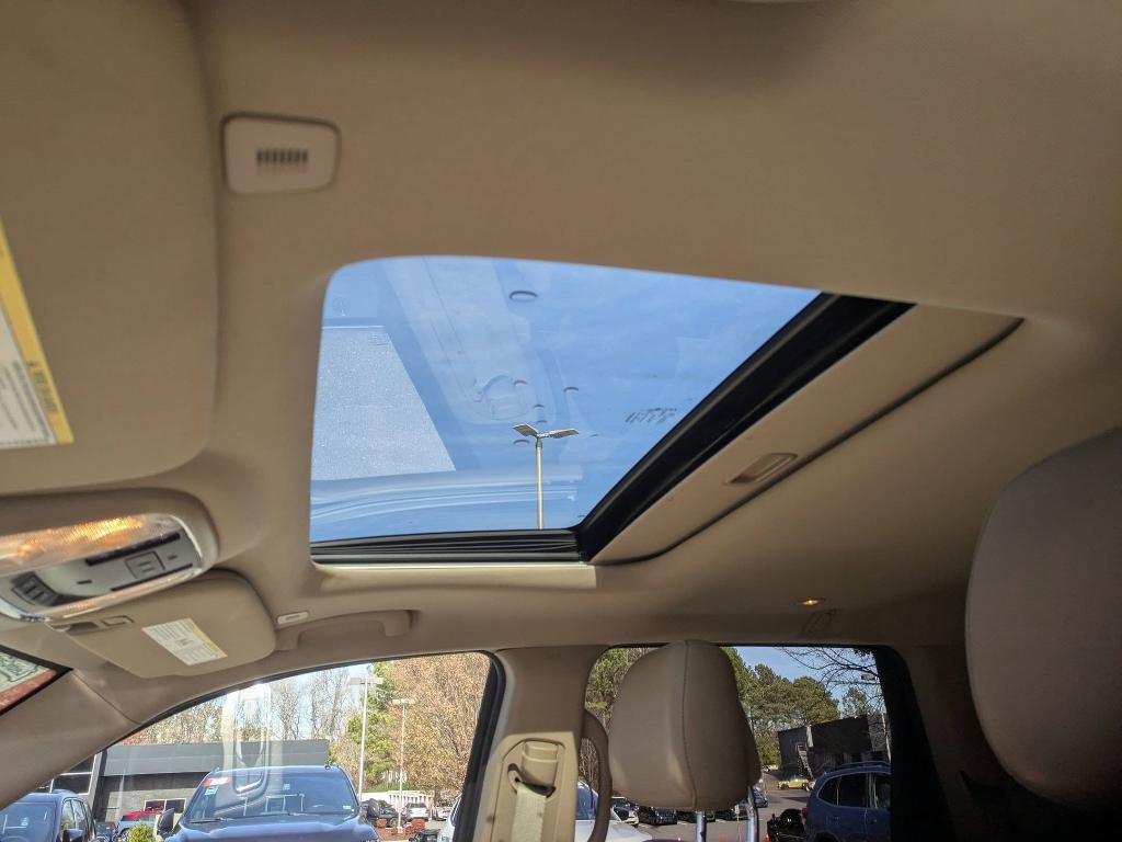 used 2020 Jeep Grand Cherokee car, priced at $16,997