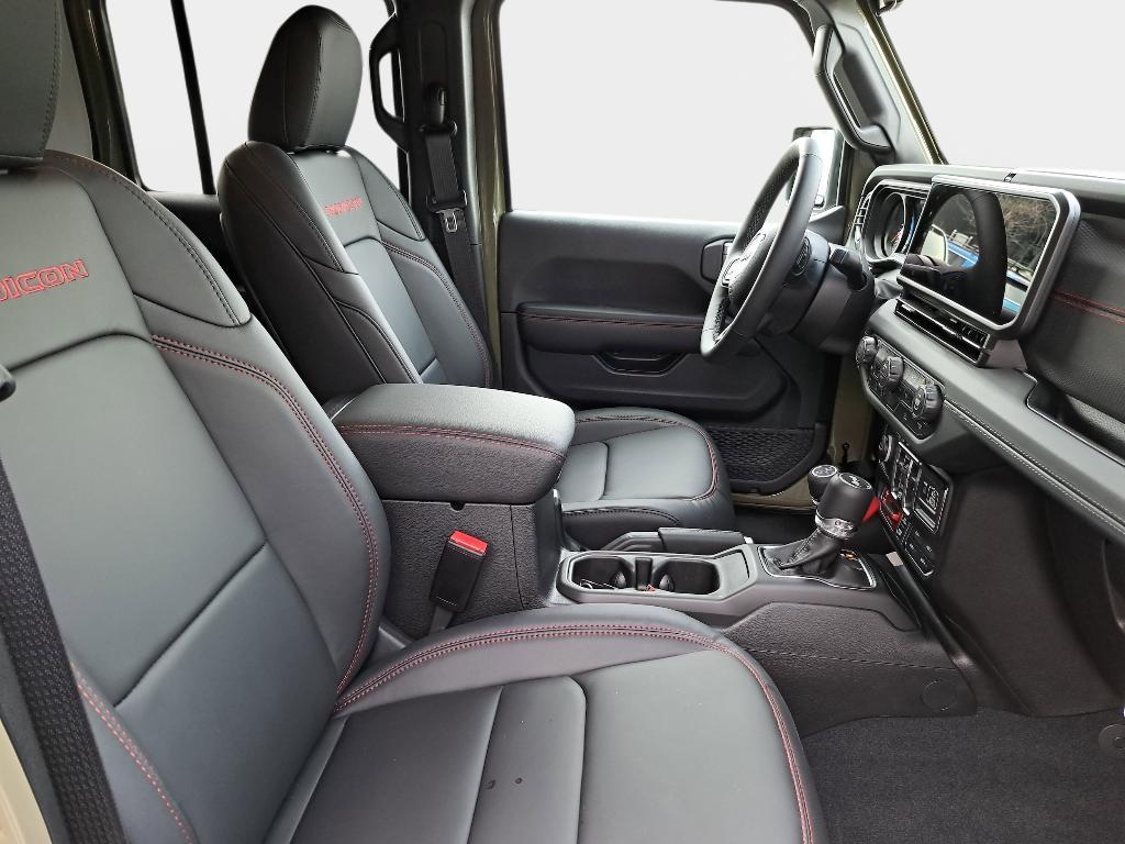 new 2026 Jeep Wrangler car, priced at $57,392