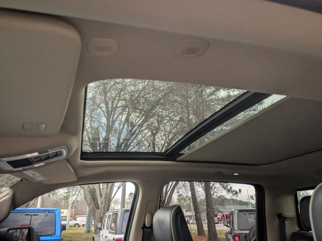 used 2021 Ram 1500 car, priced at $35,299