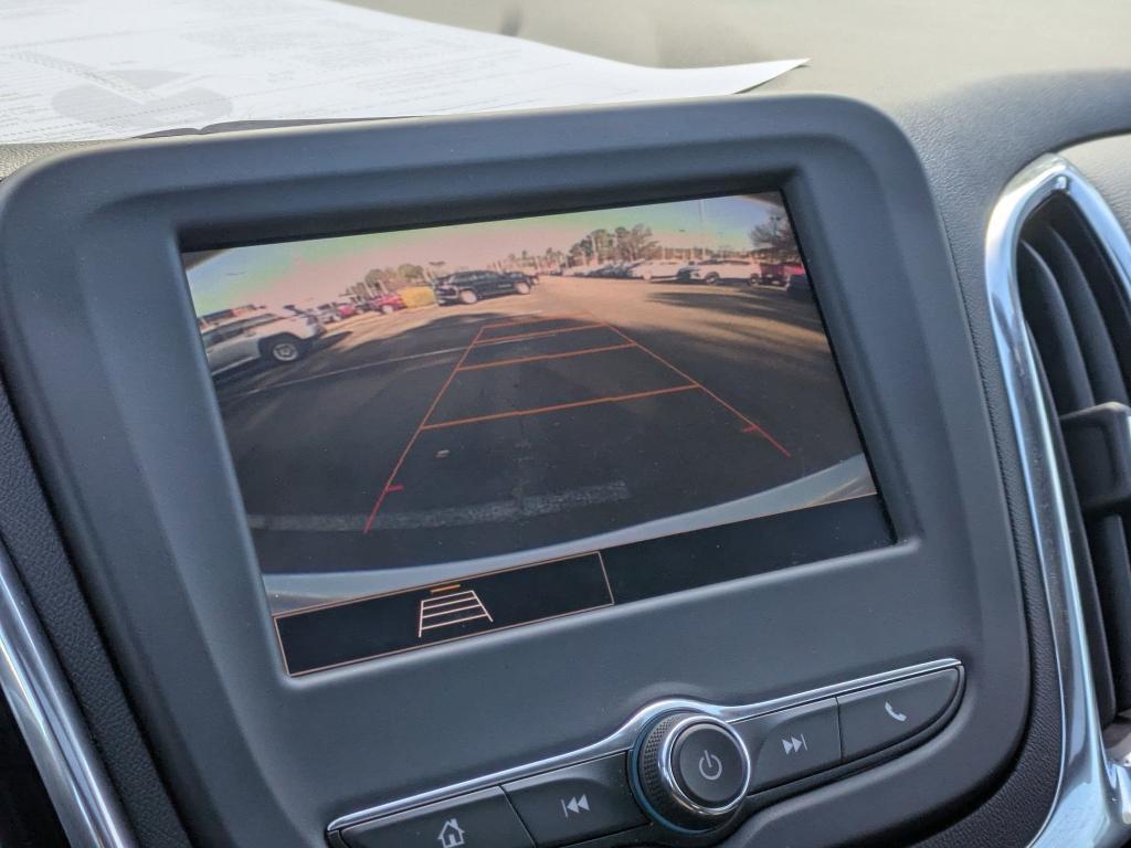 used 2022 Chevrolet Equinox car, priced at $20,997