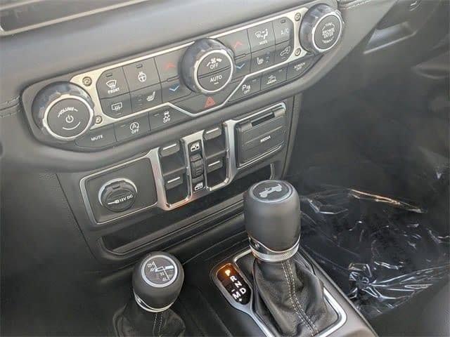 new 2026 Jeep Wrangler car, priced at $53,342