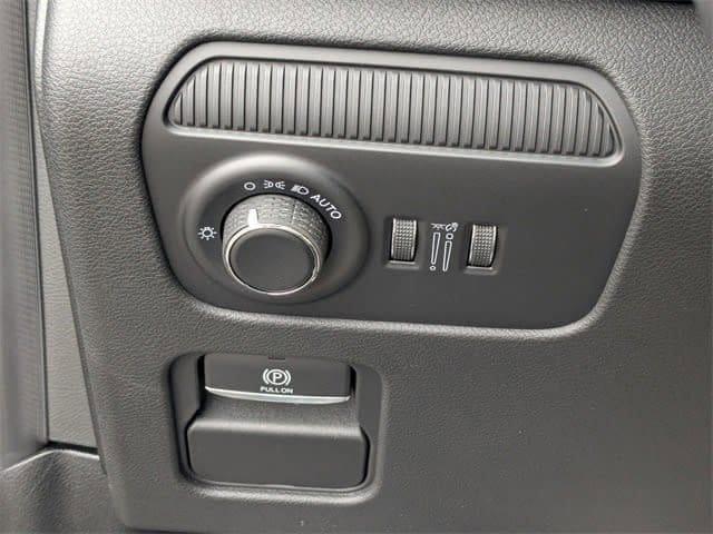 new 2026 Jeep Grand Wagoneer L car, priced at $72,701